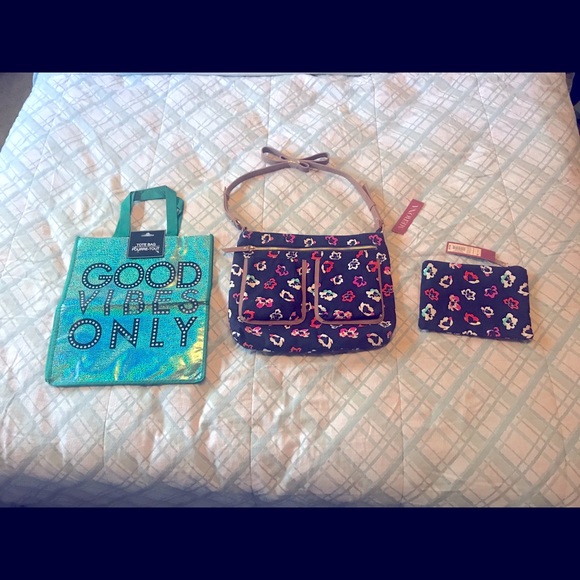 Merona Handbags - Set of Merona purse and zipper pouch (w/free tote)